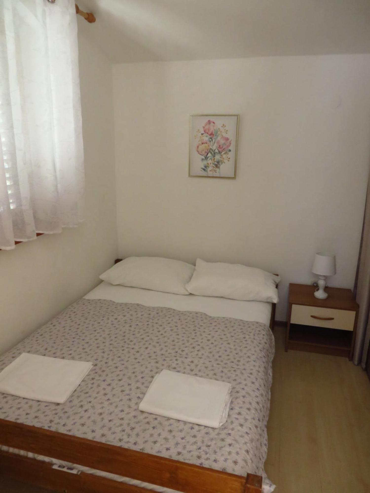 Soline Beach Apartments Biograd Na Moru Room photo